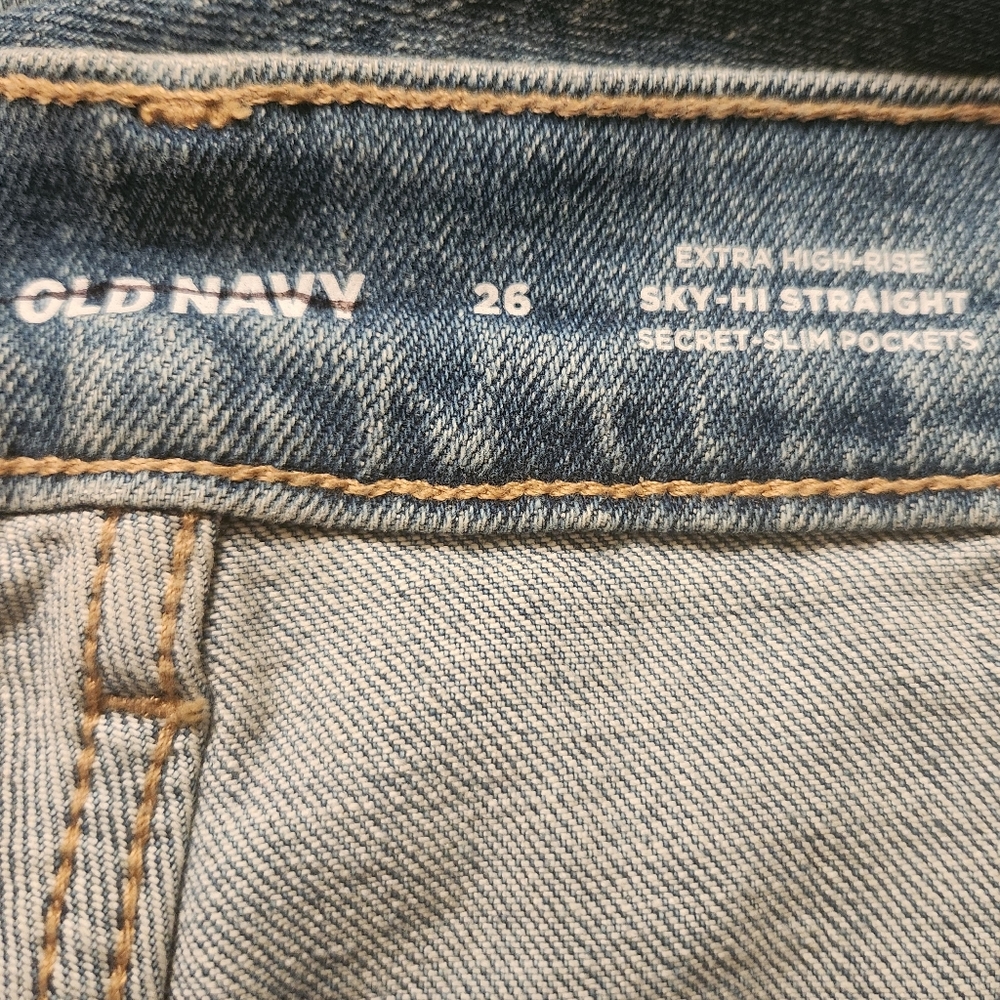 NWT Women's Old Navy Sky-Hi Straight Ankle Jeans - Picture 3 of 6